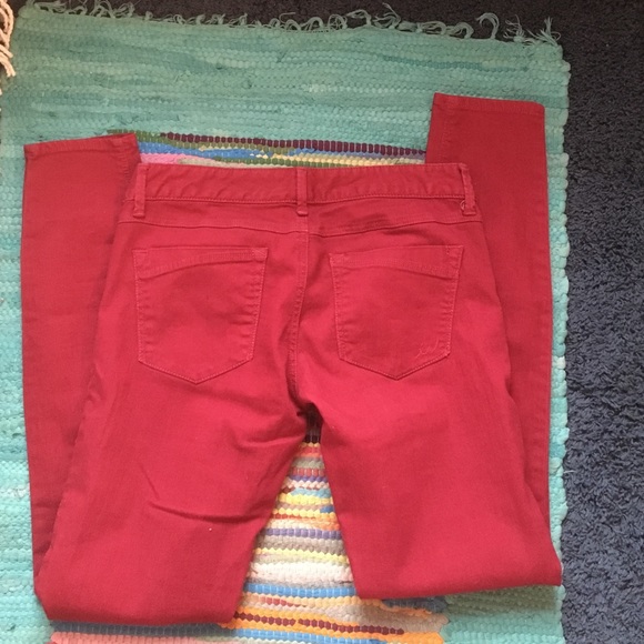 Red Express Jeans - Picture 2 of 3